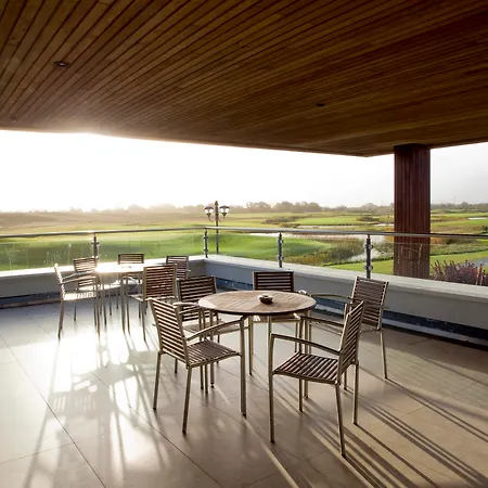 Hotel & Golf Moyvally