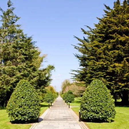 Hotell Moyvalley & Golf 4*