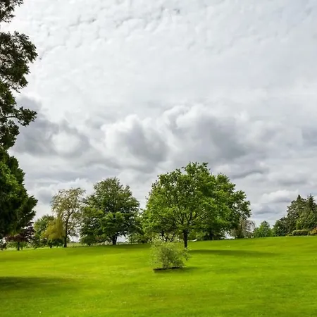 Hotell Moyvalley & Golf