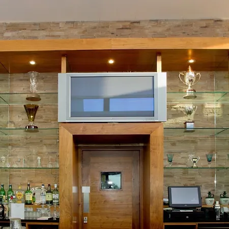 & Golf ホテル Moyvally