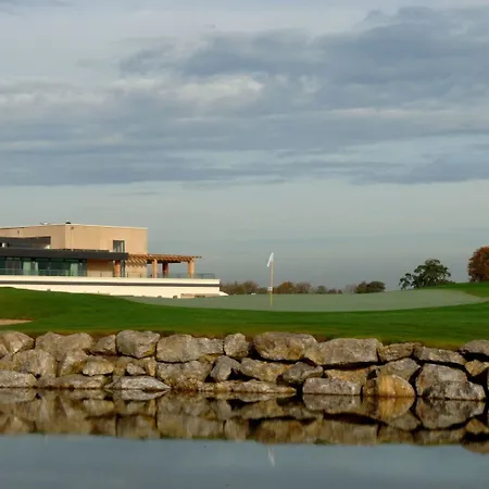 Отель & Golf