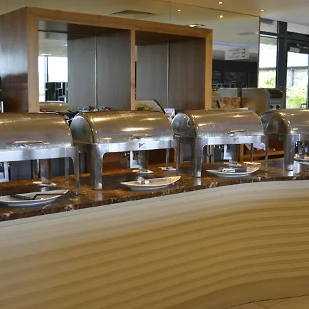 מלון & Golf Moyvally