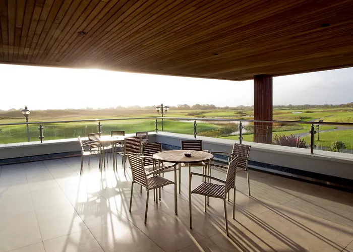 فندق & Golf Moyvally