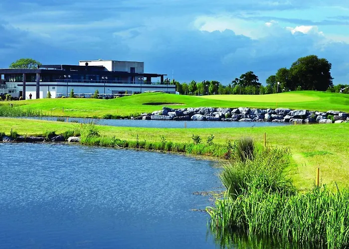 & Golf 4* Moyvally