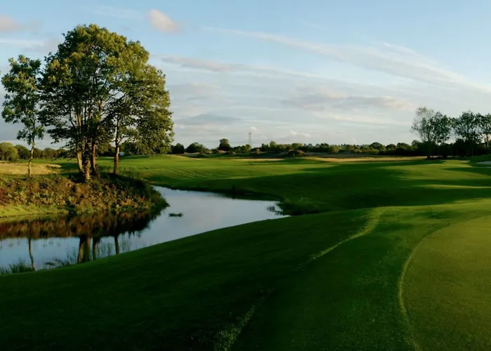 فندق & Golf Moyvally